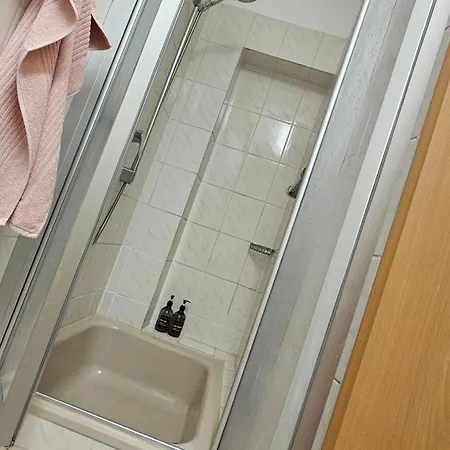 Charm - Bedroom & Kitchen Near The Main Station Hauptbahnhof