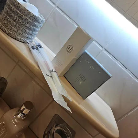 Charm - Bedroom & Kitchen Near The Main Station Hauptbahnhof * Wuppertal