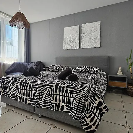 Charm - Bedroom & Kitchen Near The Main Station Hauptbahnhof Wuppertal