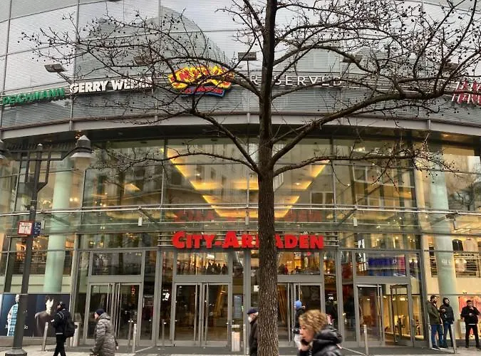 Charm - Bedroom & Kitchen Near The Main Station Hauptbahnhof *