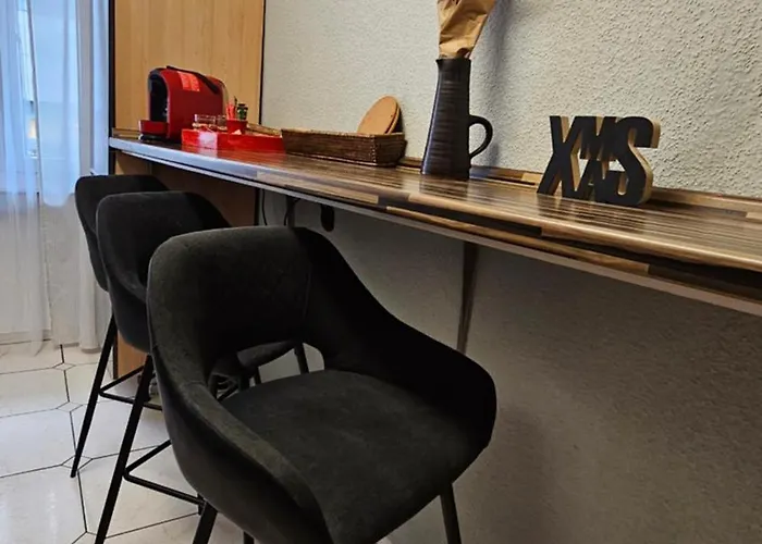 Charm - Bedroom & Kitchen Near The Main Station Hauptbahnhof Daire *