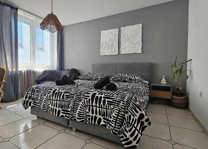 Charm - Bedroom & Kitchen Near The Main Station Hauptbahnhof Wuppertal